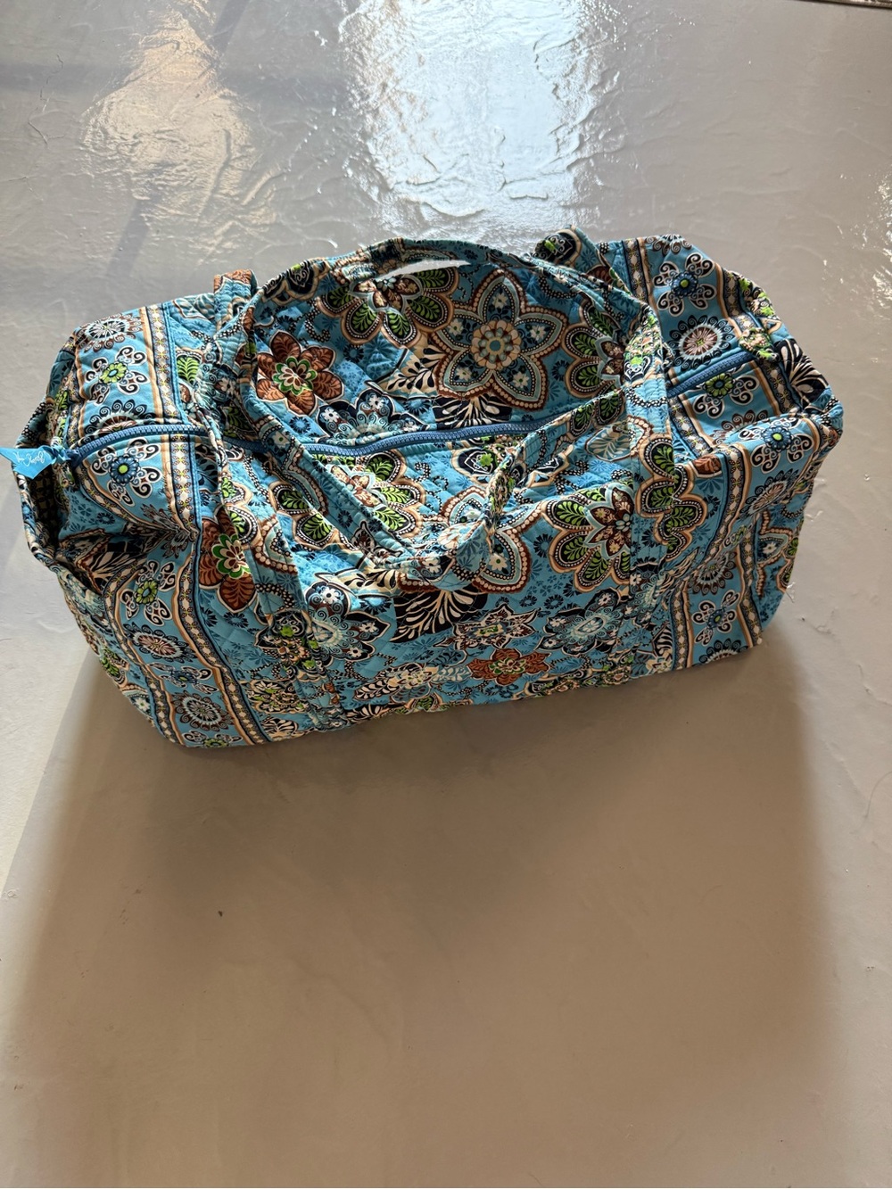 Vera Bradley Large Duffle Bag in Bali Blue NWOT
